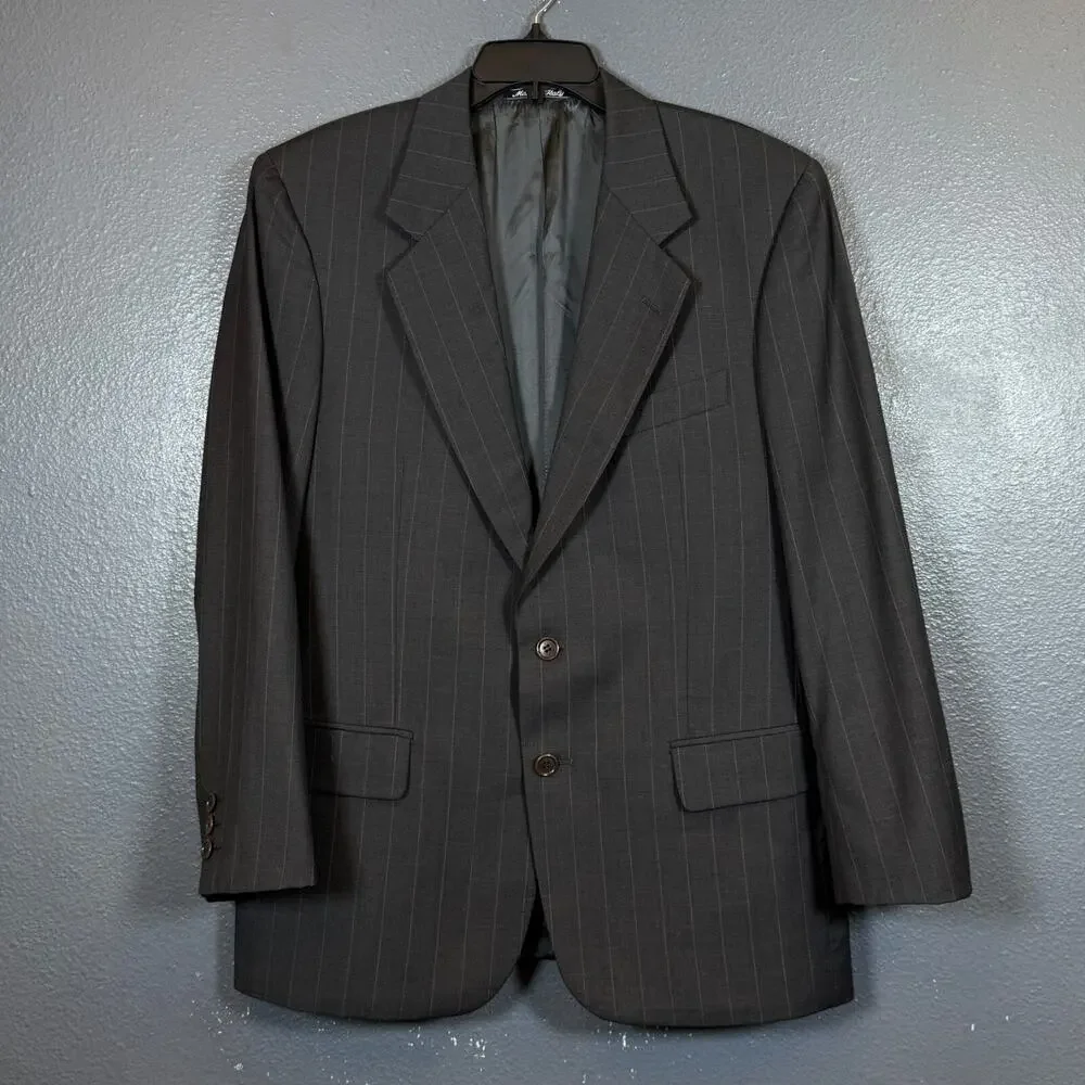 Valentino 44” chest men’s Gray 2 dots suit jacket 100% virgin wool blazer made i